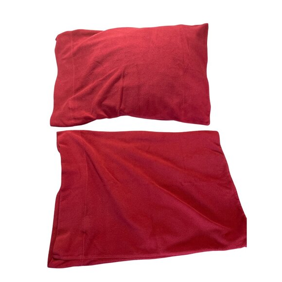 Polar Fleece Genuine Original Red Pillowcases Standard Size Set Of 2 Soft & Warm - Picture 1 of 5